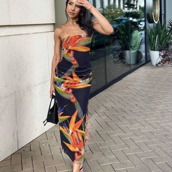 NWT Printed Tulle Paradise perfect for fall season Skirt S - Picture 1 of 12